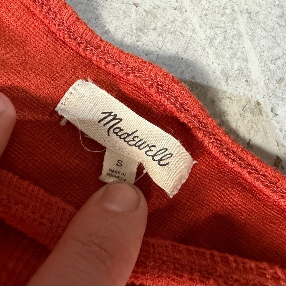 Crosshatch Ruffled Top - Picture 8 of 8